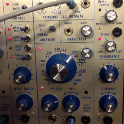 Complex Waform Generator Buchla Roland Kuit